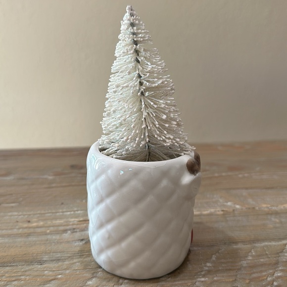 Reindeer Mug with Christmas Tree - Picture 4 of 8